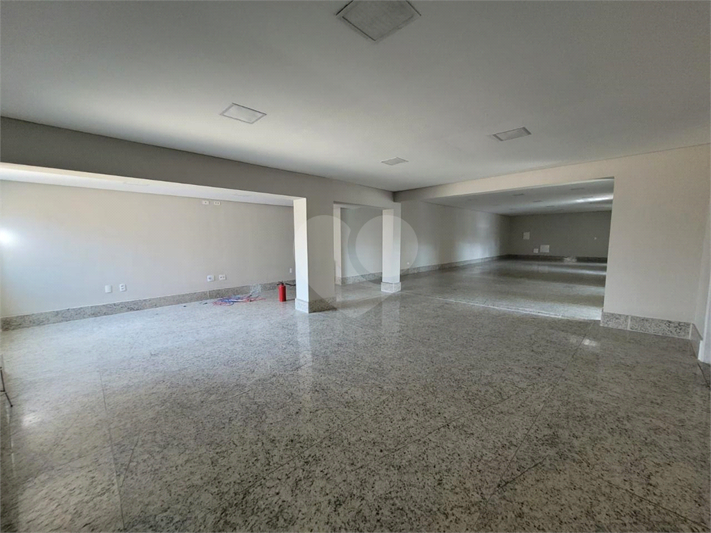 Prédio Inteiro para alugar, 1500m² - Foto 21