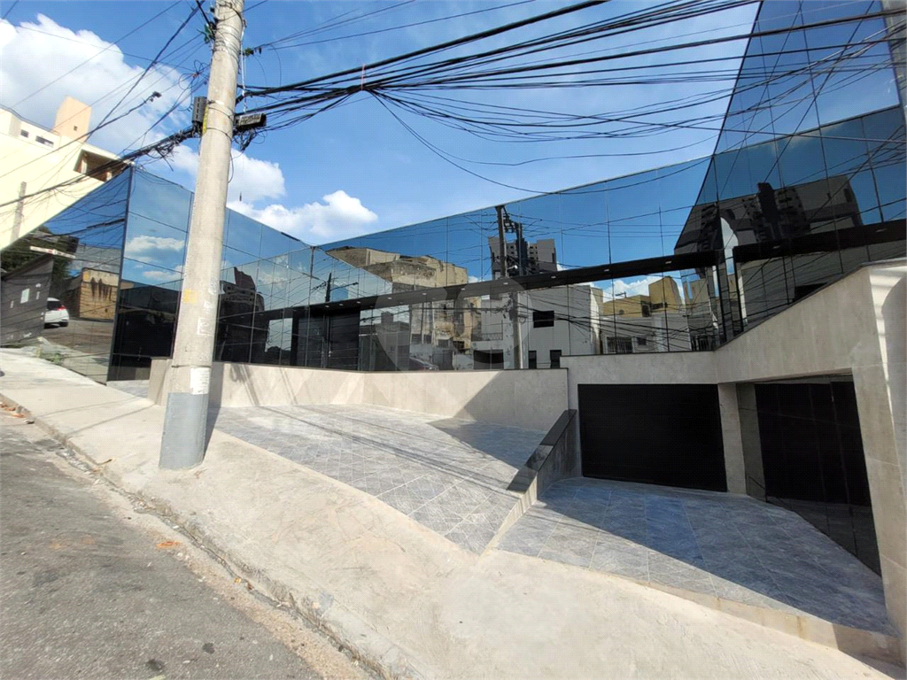 Prédio Inteiro para alugar, 1500m² - Foto 1