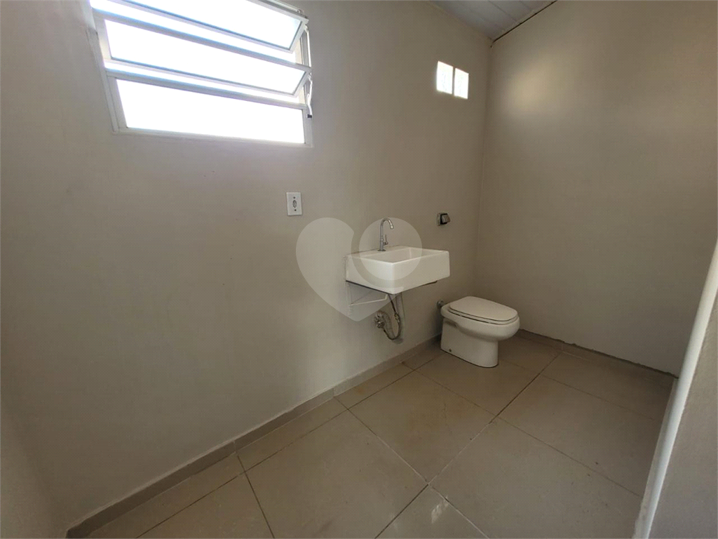 Prédio Inteiro para alugar, 1500m² - Foto 13