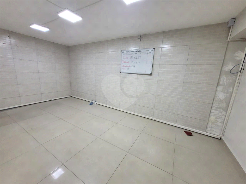 Prédio Inteiro para alugar, 1500m² - Foto 29