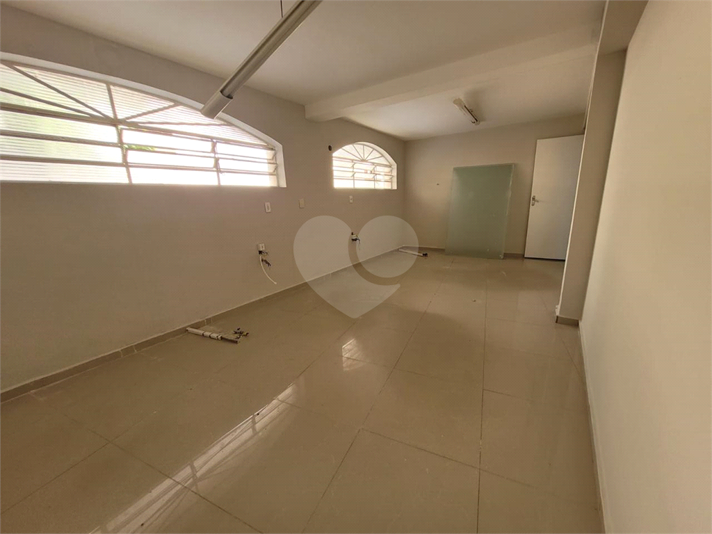Prédio Inteiro para alugar, 1500m² - Foto 23
