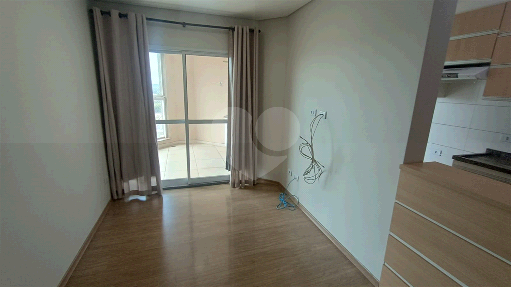 Apartamento para alugar com 3 quartos, 81m² - Foto 15