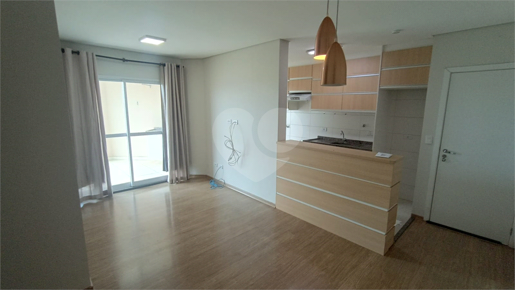 Apartamento para alugar com 3 quartos, 81m² - Foto 13