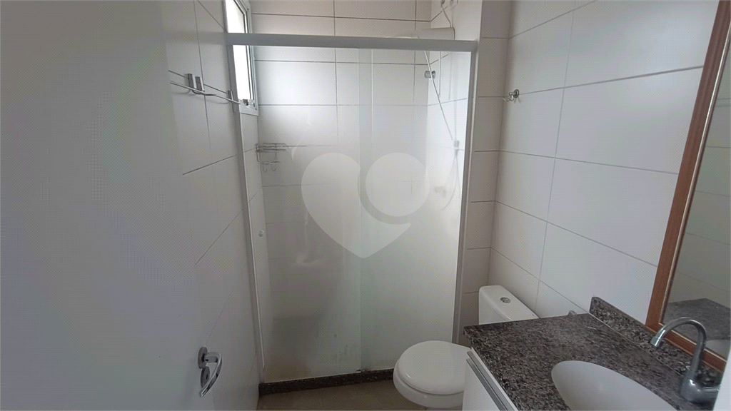 Apartamento para alugar com 3 quartos, 81m² - Foto 4