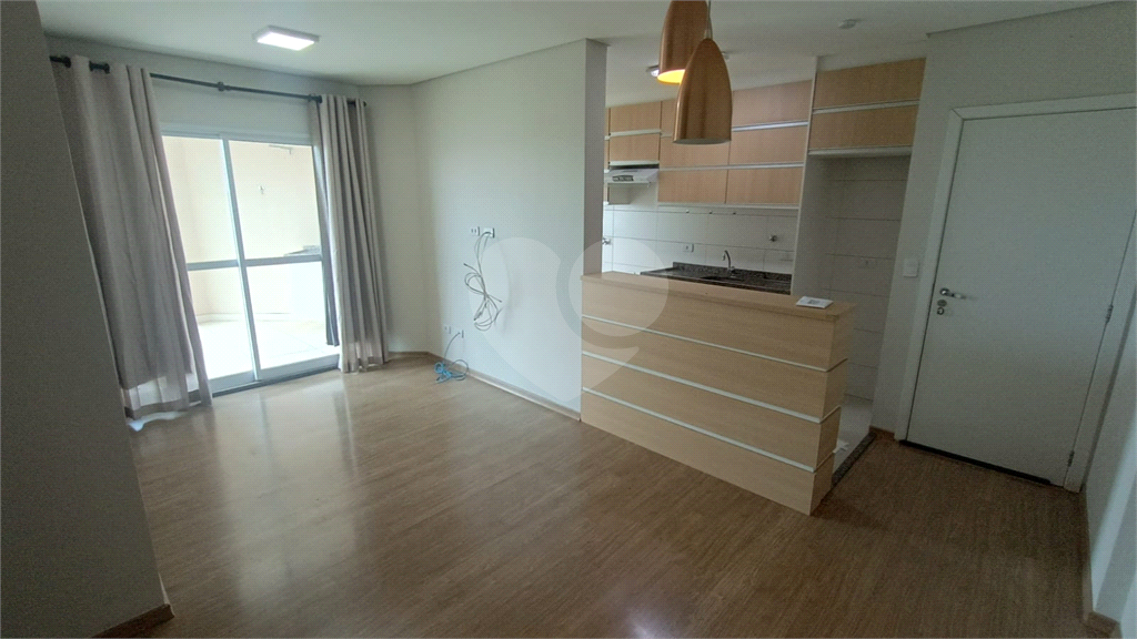 Apartamento para alugar com 3 quartos, 81m² - Foto 8