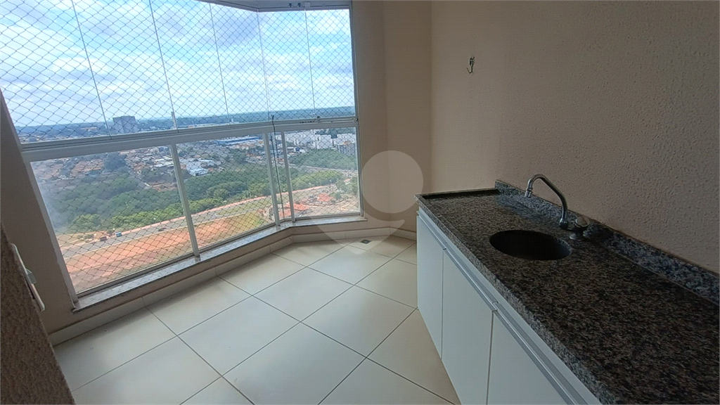 Apartamento para alugar com 3 quartos, 81m² - Foto 17