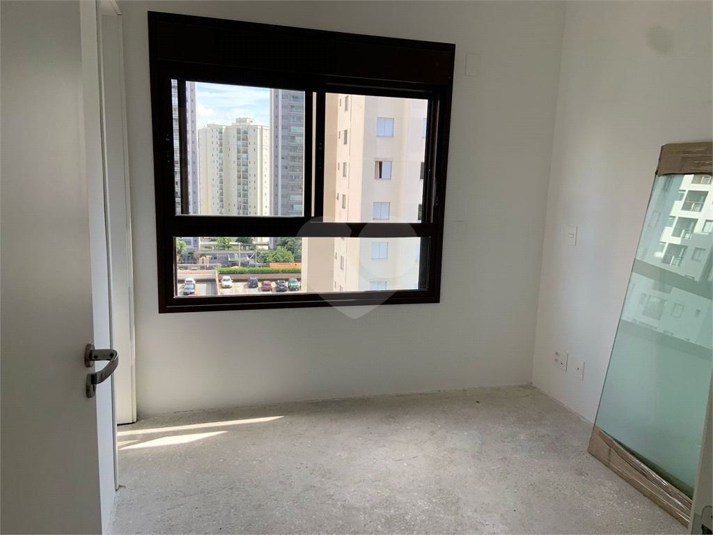 APARTAMENTO em ALTO DA LAPA