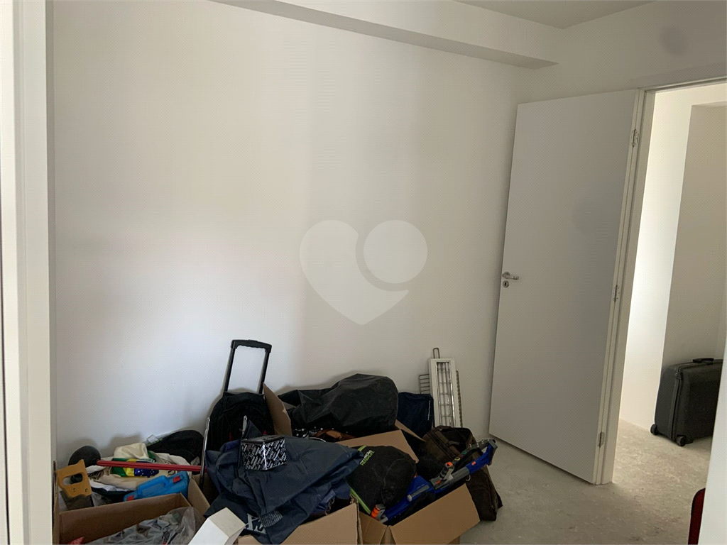 APARTAMENTO em ALTO DA LAPA