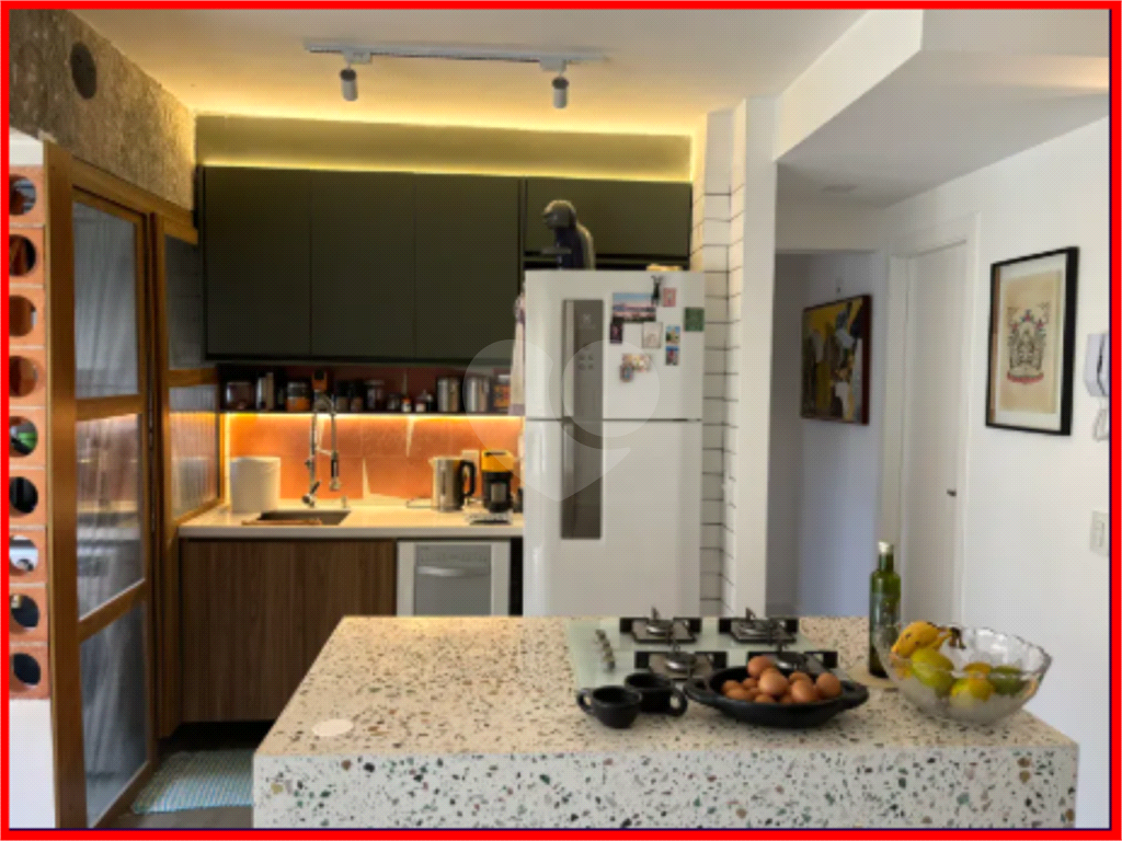 APARTAMENTO em SANTA CECÍLIA