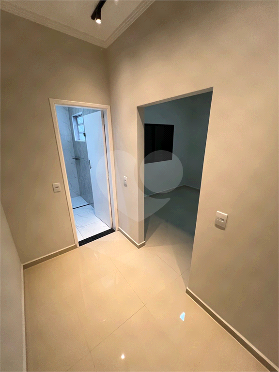 Casa à venda com 2 quartos, 100m² - Foto 17