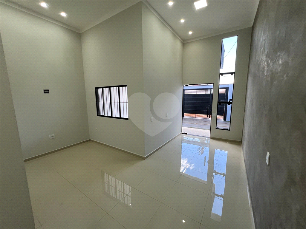 Casa à venda com 2 quartos, 100m² - Foto 4