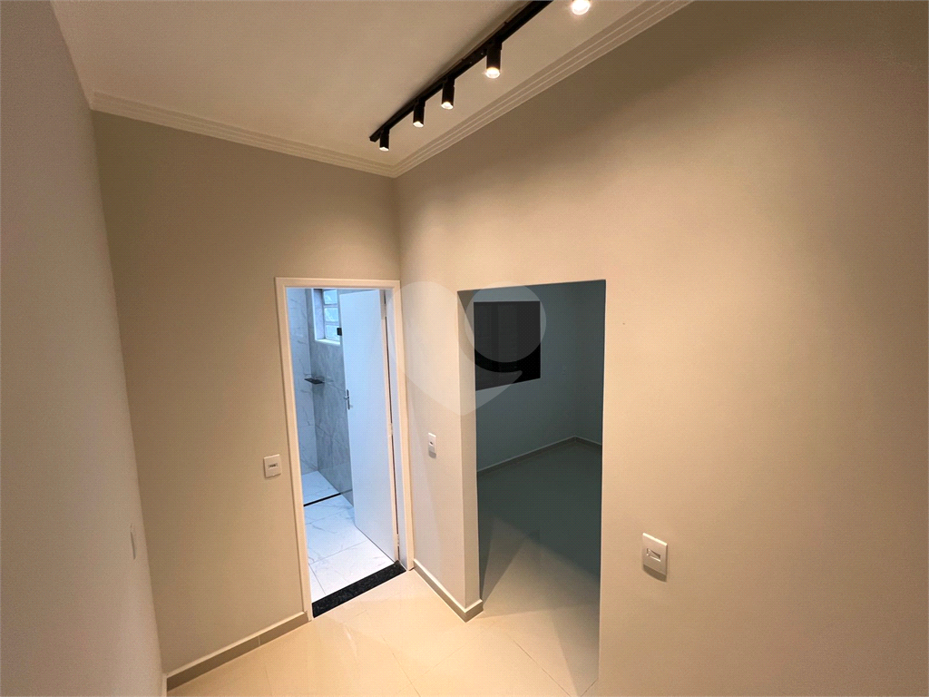 Casa à venda com 2 quartos, 100m² - Foto 13