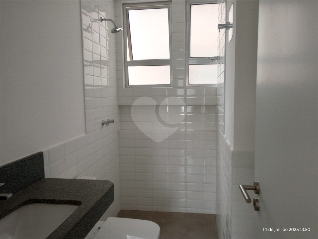 APARTAMENTO em SANTANA