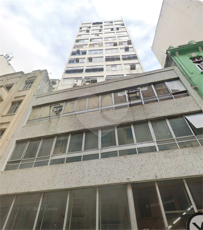 Sala comercial para venda no Centro de São Paulo