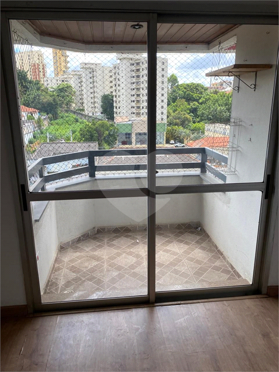 APARTAMENTO em SANTANA