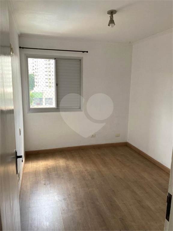 APARTAMENTO em SANTANA