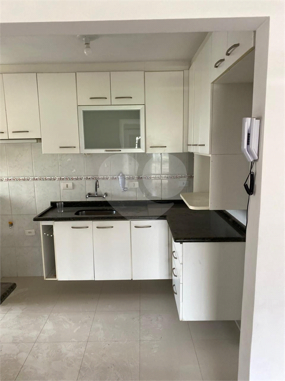 APARTAMENTO em SANTANA