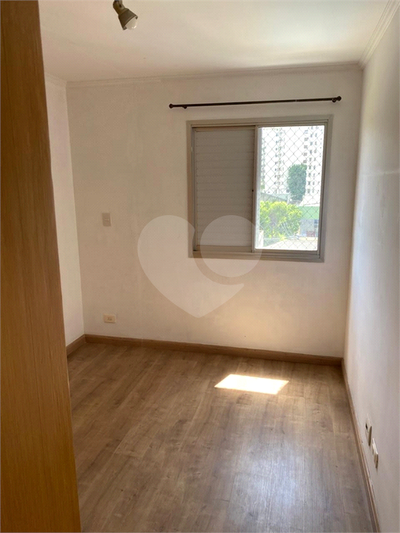 APARTAMENTO em SANTANA
