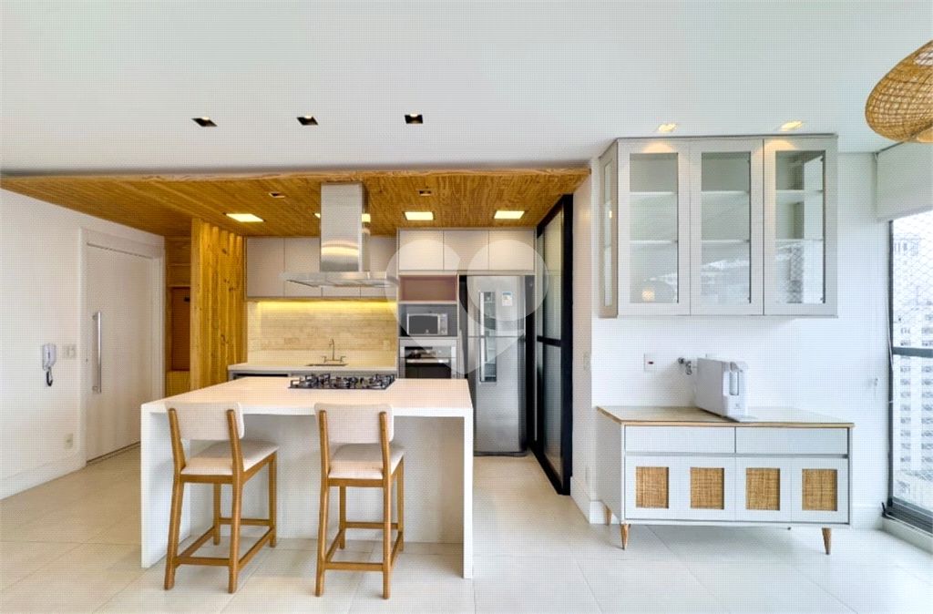 APARTAMENTO em VILA OLÍMPIA
