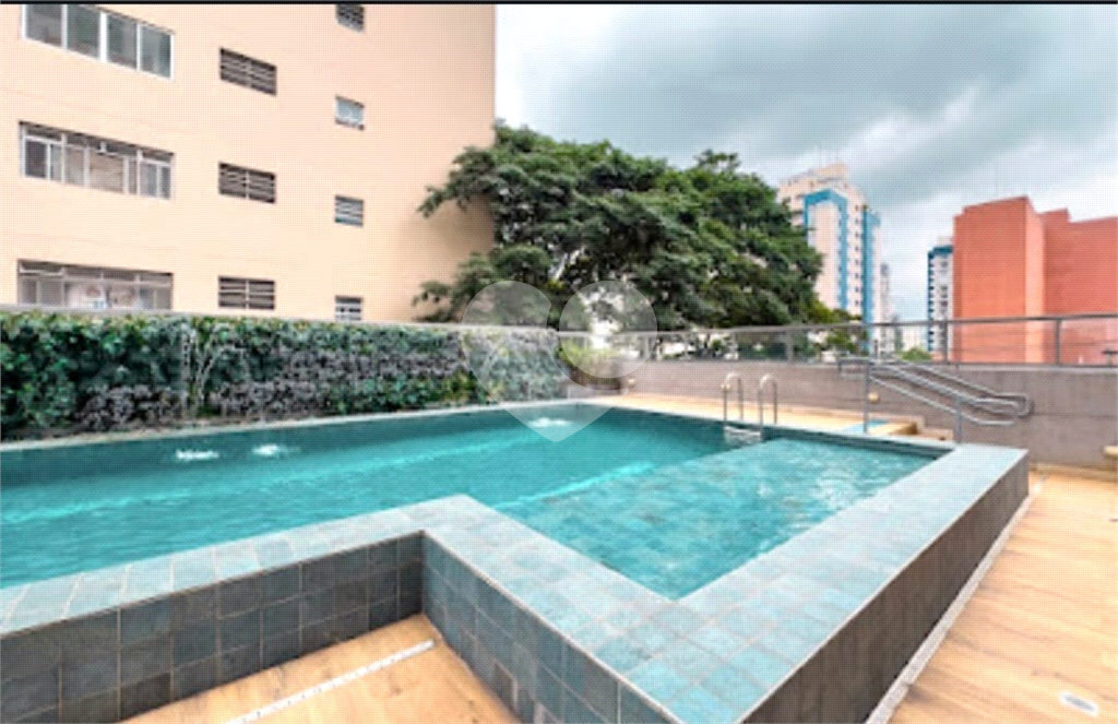 APARTAMENTO em VILA OLÍMPIA