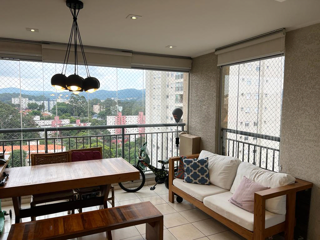Apartamento à venda com varanda, vista incrível e lazer completo no condomínio