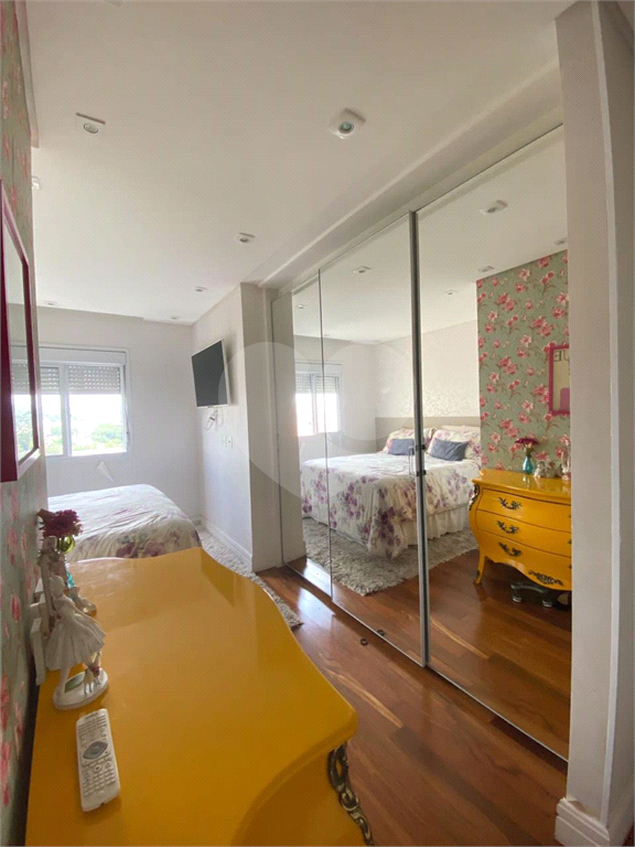 Apartamento à venda com varanda, vista incrível e lazer completo no condomínio