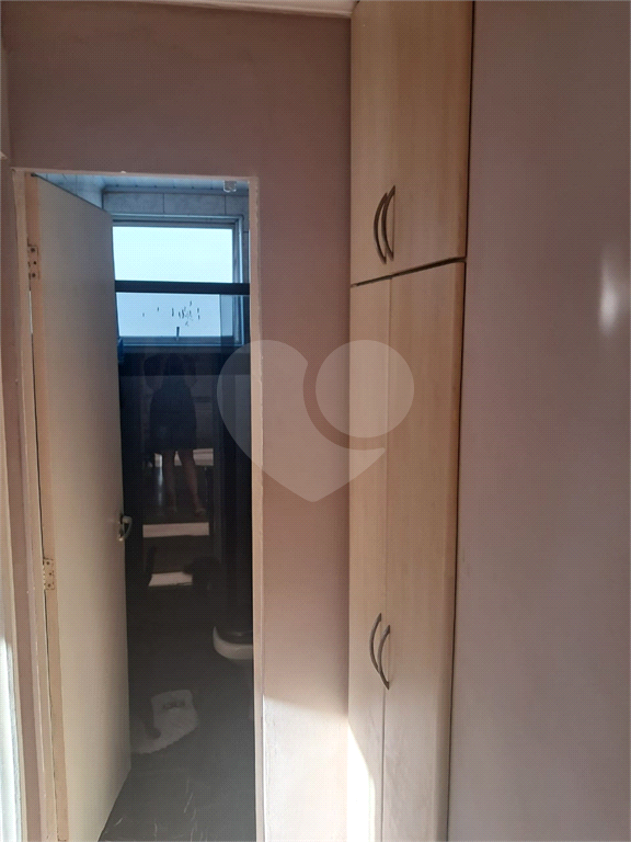 Apartamento à venda com 2 quartos, 58m² - Foto 11