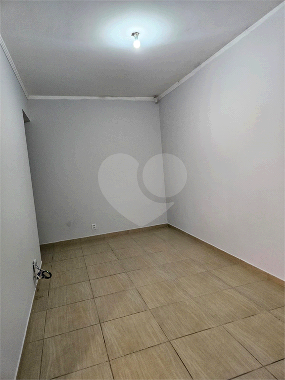 Casa para alugar com 3 quartos, 180m² - Foto 23