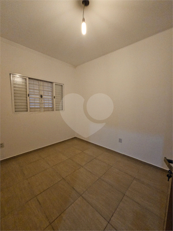 Casa para alugar com 3 quartos, 180m² - Foto 6