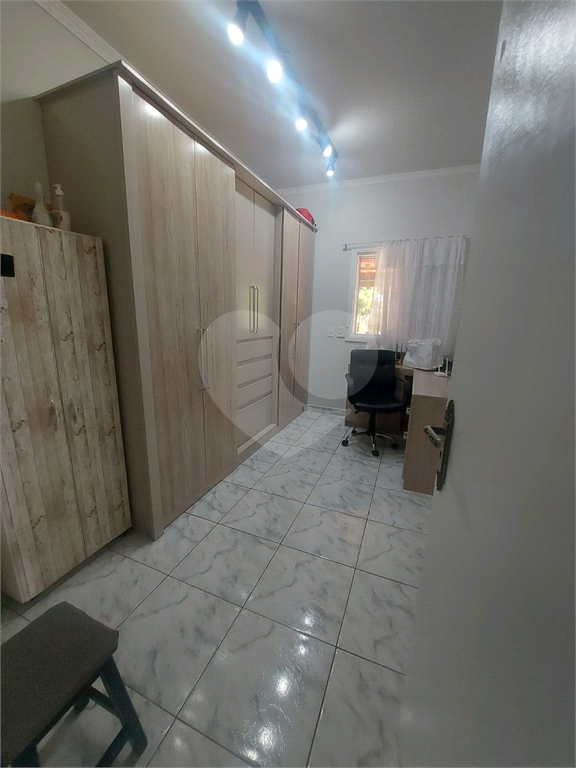 Chácara à venda com 4 quartos, 328m² - Foto 11