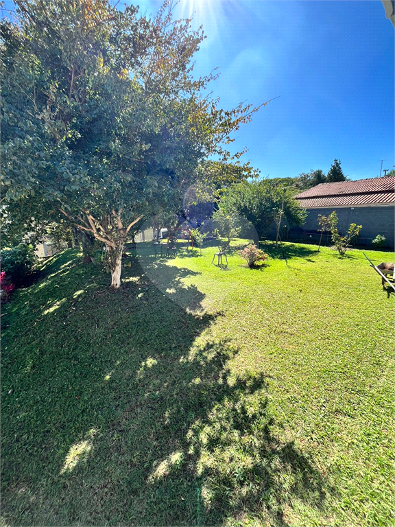 Chácara à venda com 4 quartos, 328m² - Foto 4