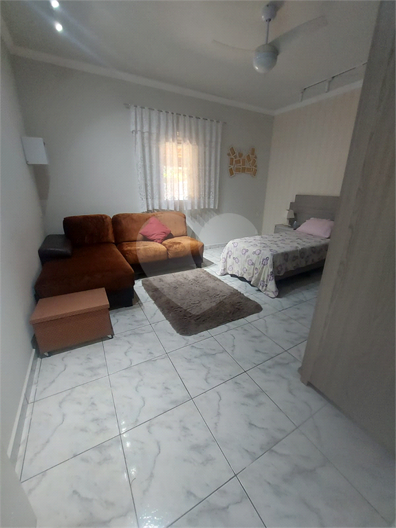 Chácara à venda com 4 quartos, 328m² - Foto 13