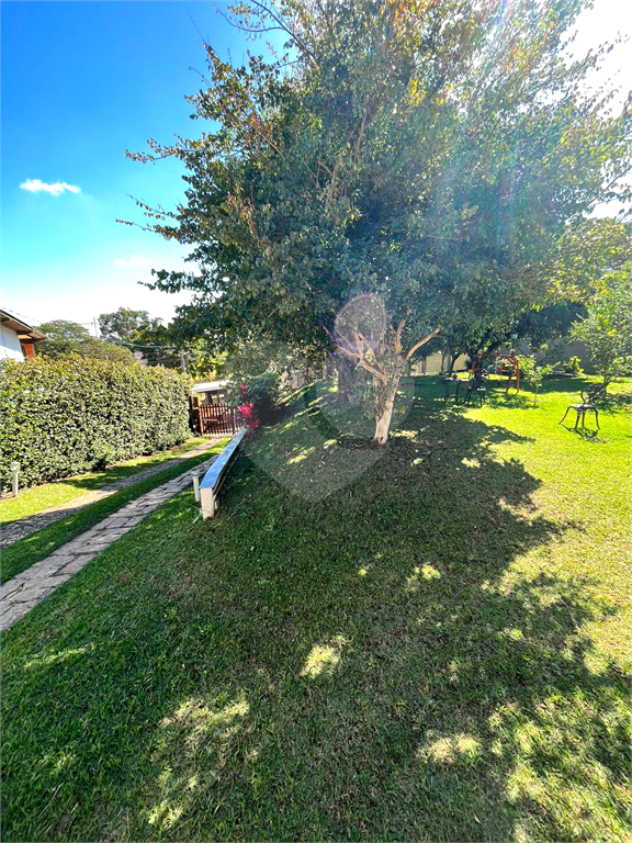 Chácara à venda com 4 quartos, 328m² - Foto 8