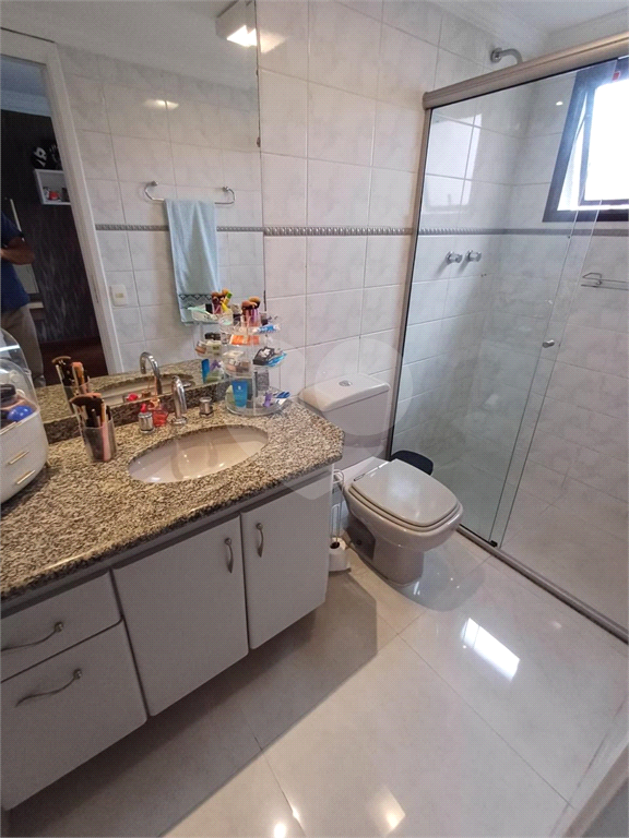 APARTAMENTO em TATUAPÉ