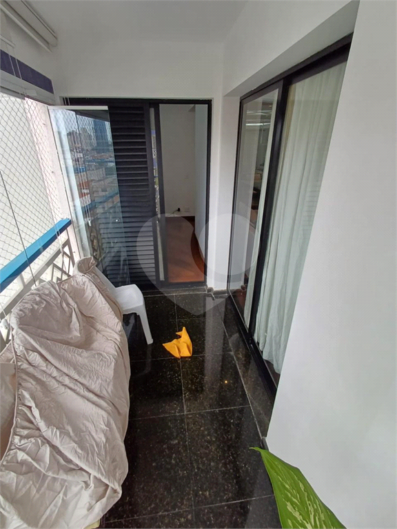 APARTAMENTO em TATUAPÉ