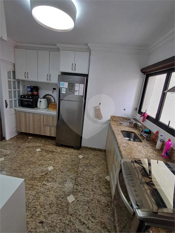 APARTAMENTO em TATUAPÉ