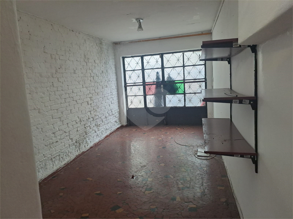 Sobrado à venda e aluguel com 3 quartos, 100m² - Foto 17