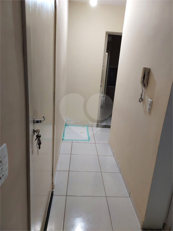 Apartamento à venda com 1 quarto, 49m² - Foto 19