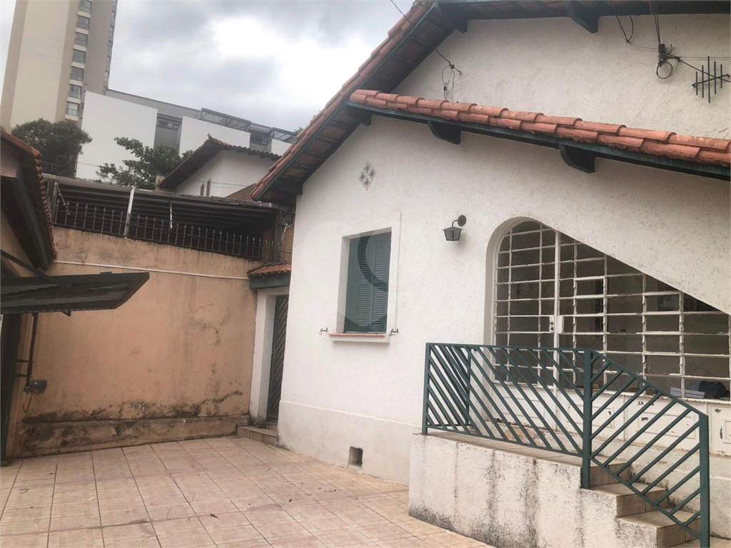 Casa à venda com 3 quartos, 115m² - Foto 1