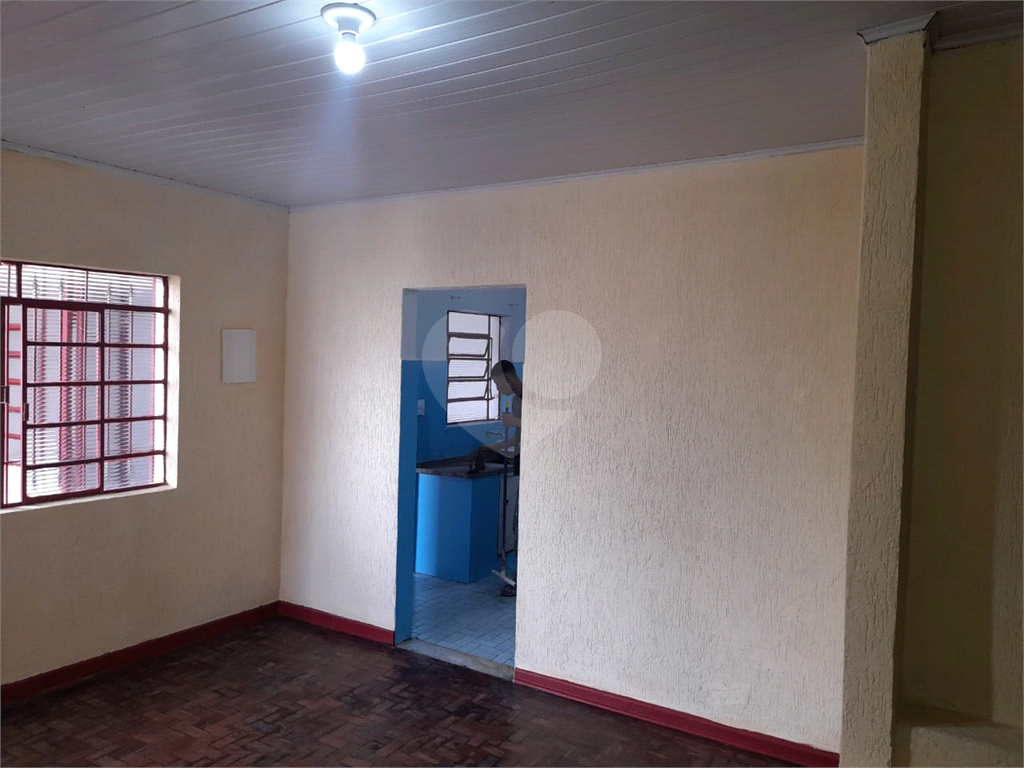 Sobrado à venda com 3 quartos, 120m² - Foto 2