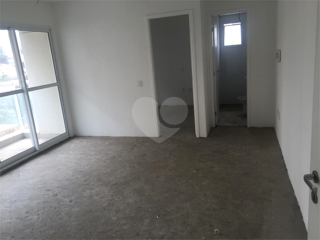 Apartamento /Studio novo ao lado do metro Santana
