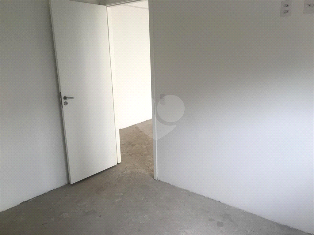 Apartamento /Studio novo ao lado do metro Santana
