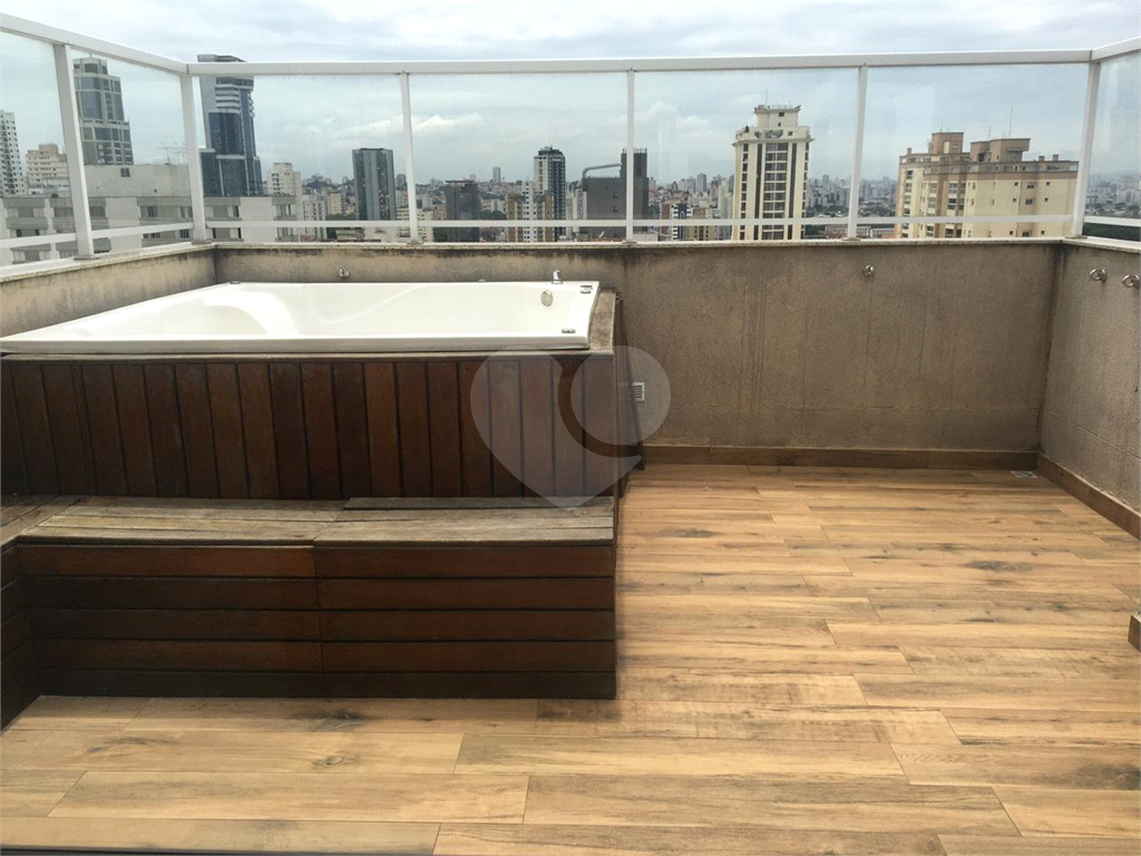 Apartamento /Studio novo ao lado do metro Santana