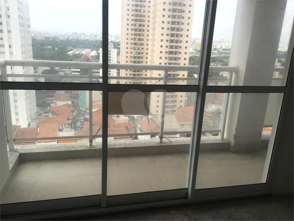 Apartamento /Studio novo ao lado do metro Santana