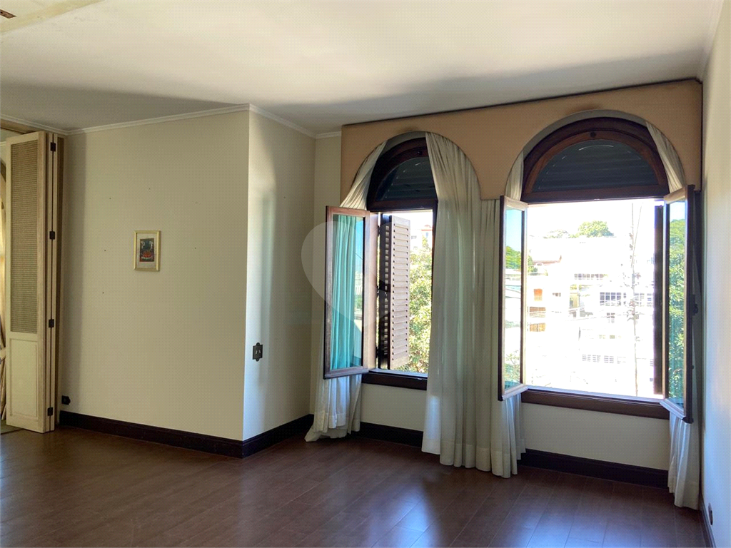 SOBRADO DE ALTO PADRÃO NO JARDIM SÃO BENTO,ZONA NORTE DE SÃO PAULO.