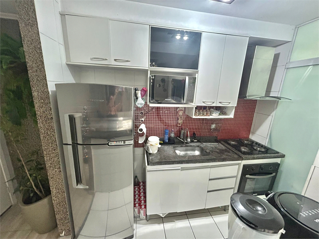 APARTAMENTO em TREMEMBÉ