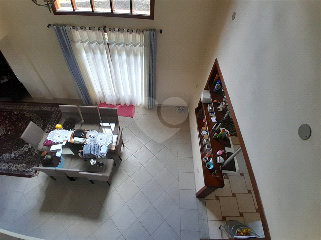 Sobrado à venda com 3 quartos, 250m² - Foto 4