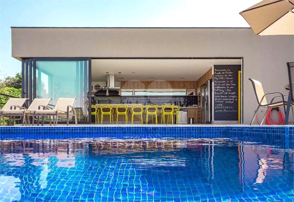 Casa de Condomínio à venda com 5 quartos, 640m² - Foto 3