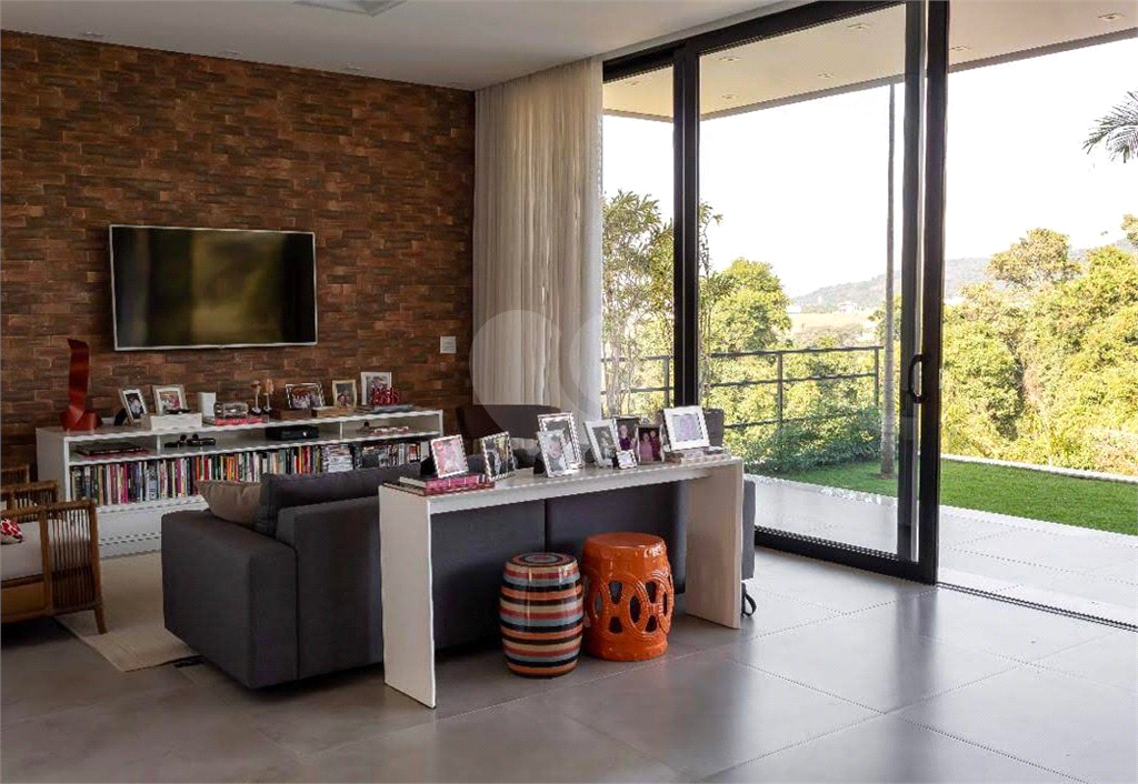 Casa de Condomínio à venda com 5 quartos, 640m² - Foto 9