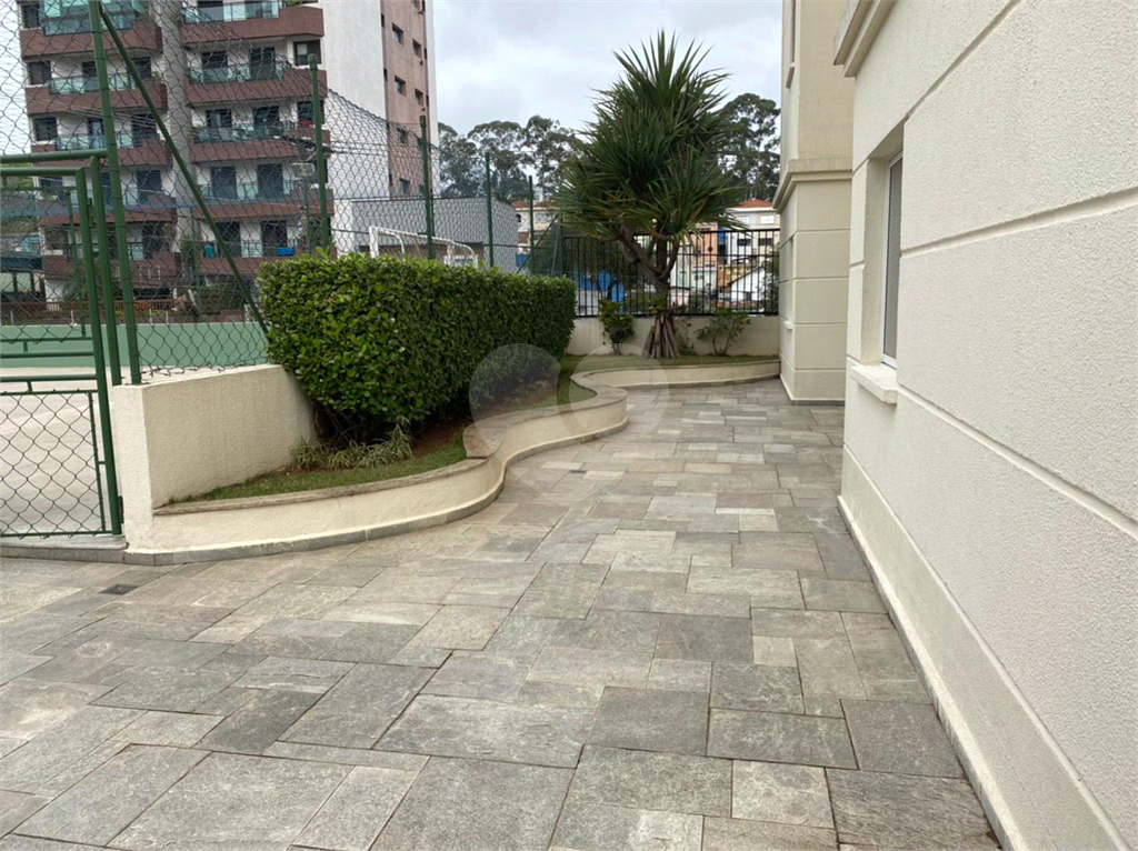 Apartamento à venda com 2 quartos, 76m² - Foto 20